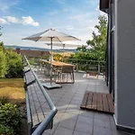 Landvilla *